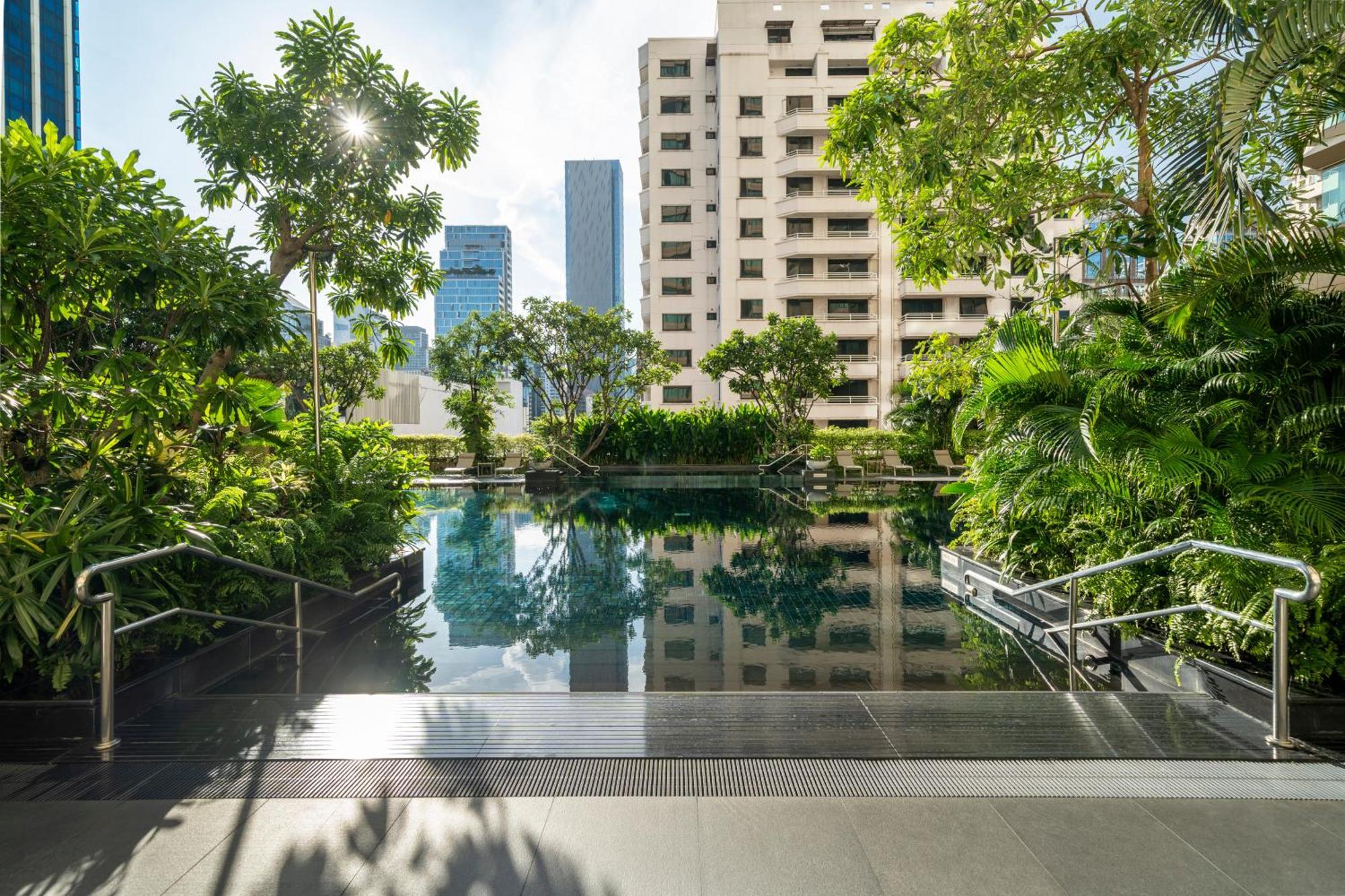 Grande Centre Point Hotel Ratchadamri Bangkok Ngoại thất bức ảnh The park